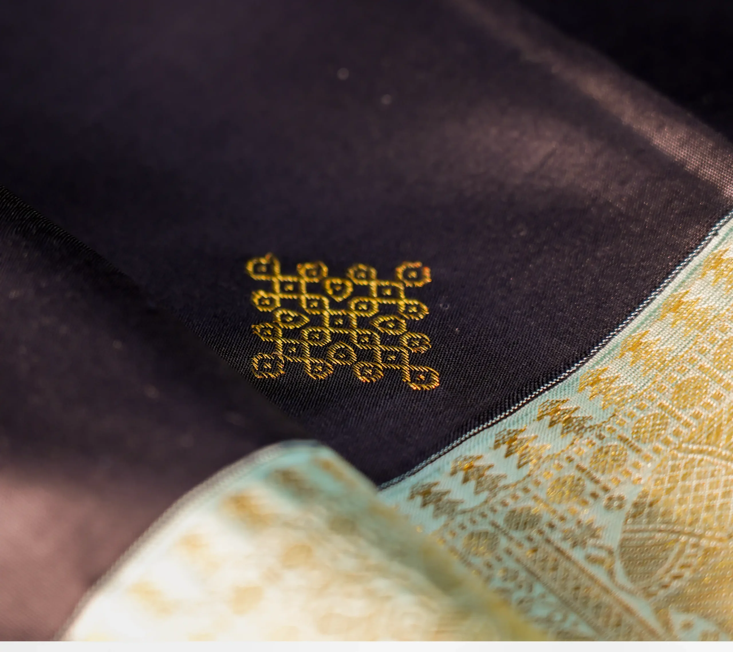 Colorful Saree Weave
