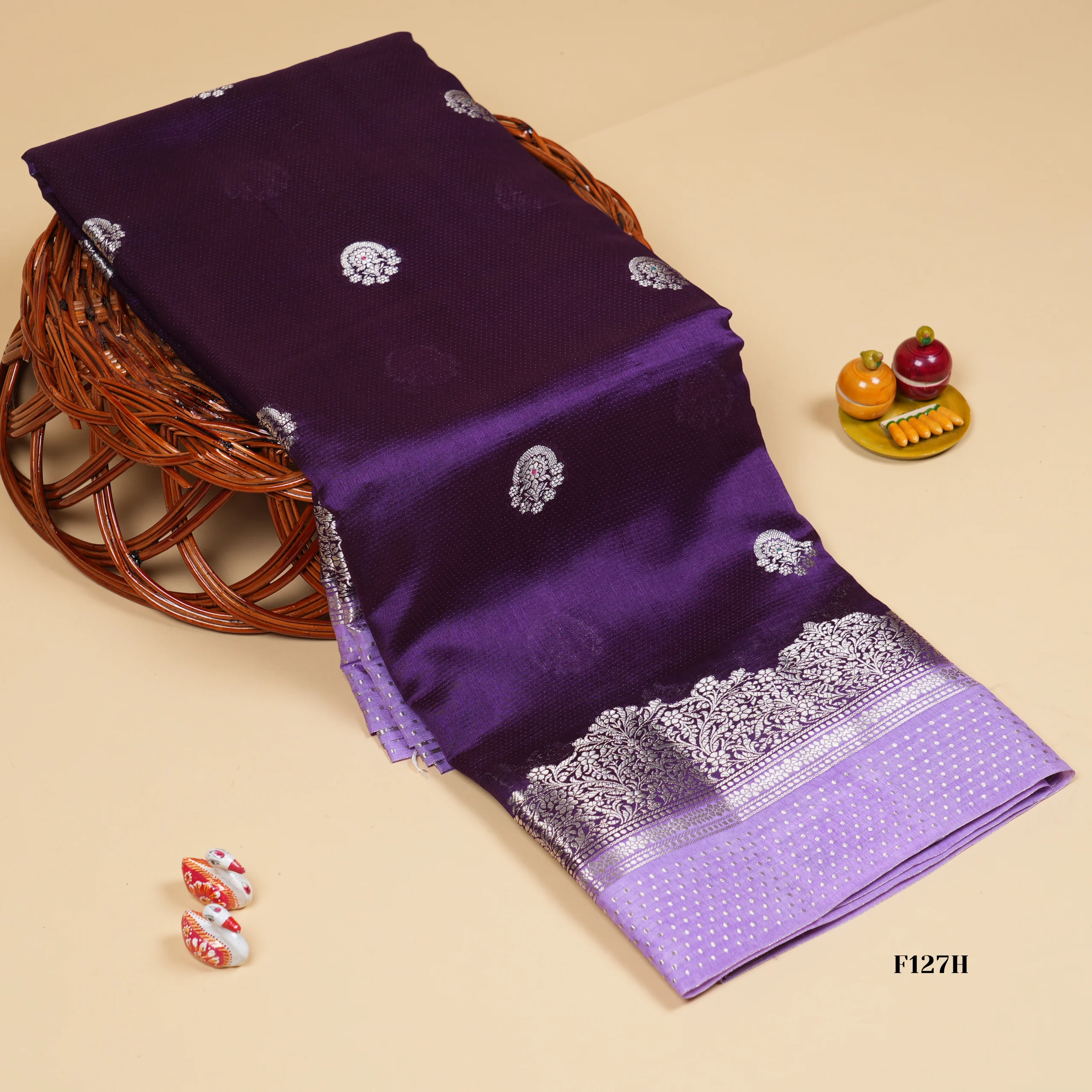 F127H Green Mango Sarees - Image 1