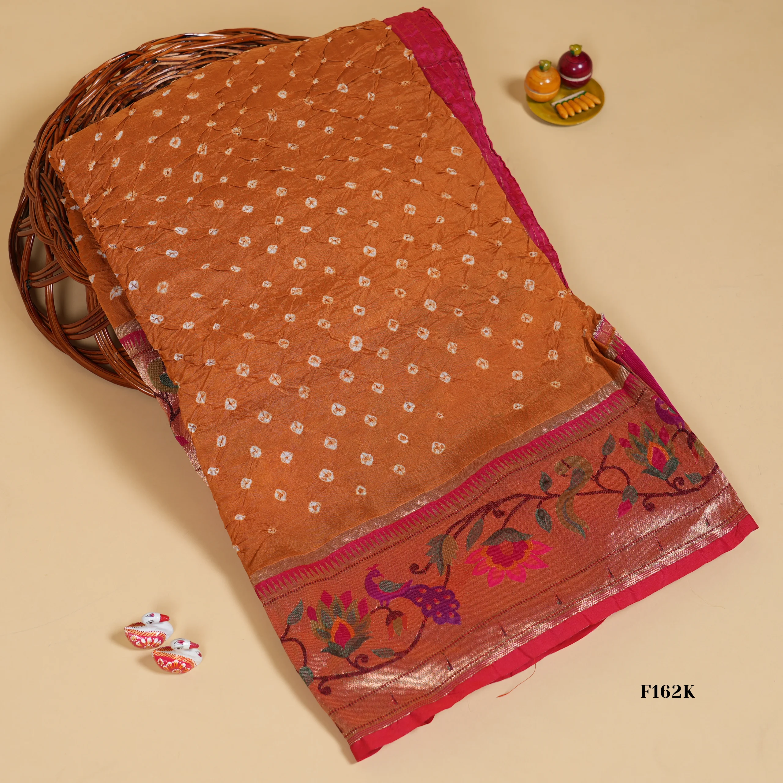 F162K Paithani Bandhej - Image 1