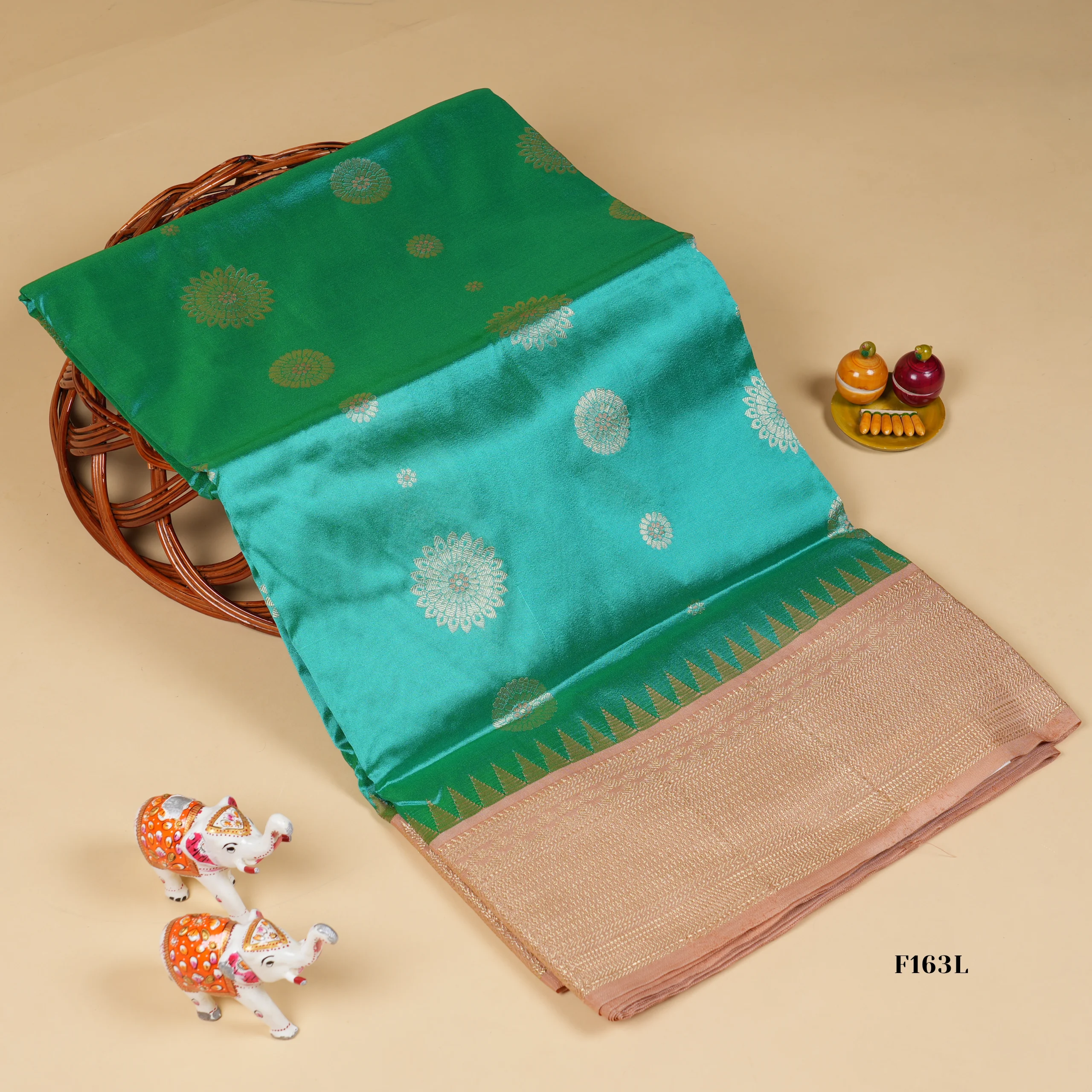 F163L Semi Narayanpet Pattu - Image 1