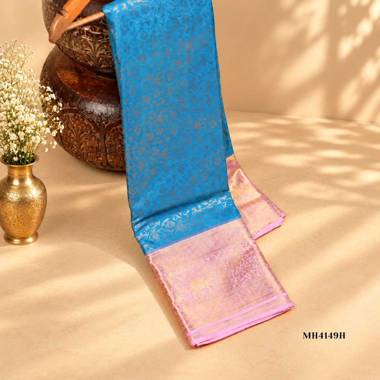 MH4149H Pure Vintage Pattu - Image 1
