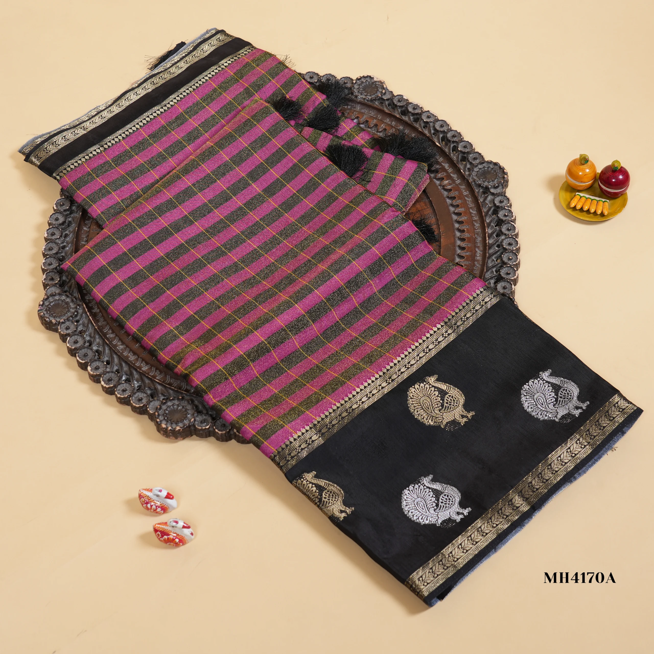 MH4170A(1) Tissue Binny Crepe Burberry Checks - Image 1