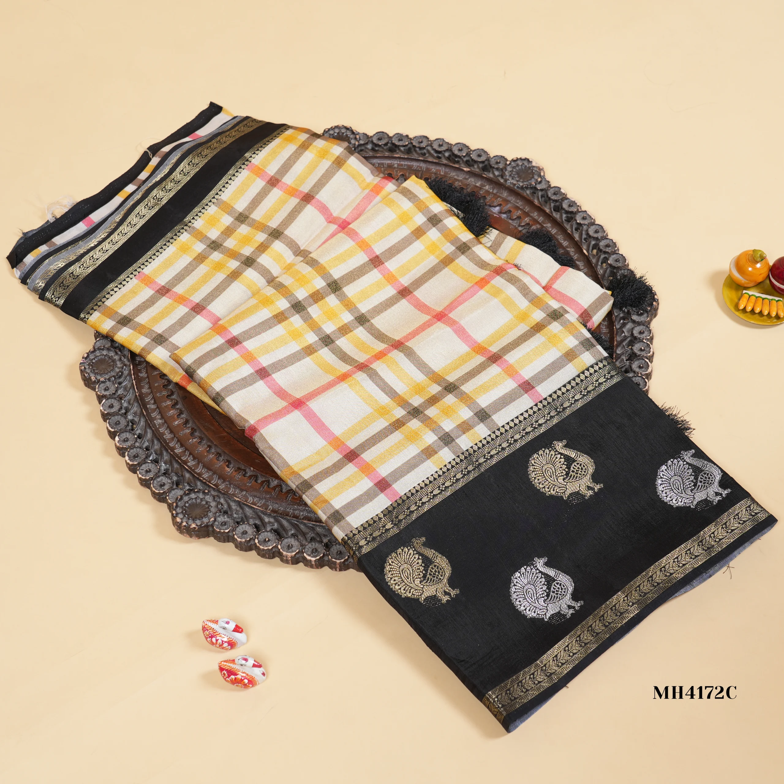 MH4172C(1) Tissue Binny Crepe Burberry Checks - Image 1