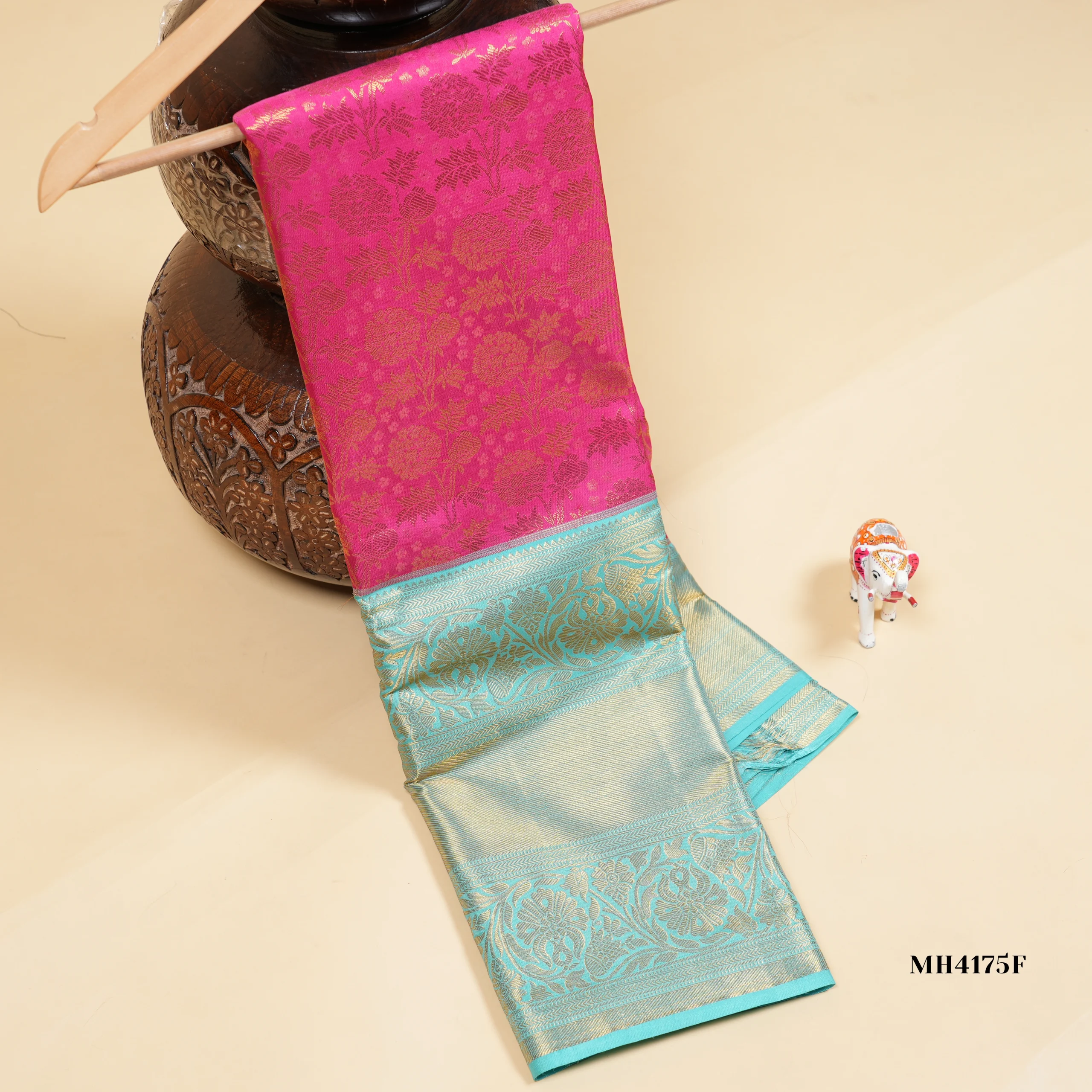 MH4175F(1) Pure Vintage Pattu - Image 1